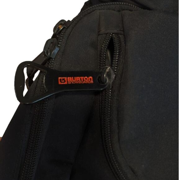 Burton Snowboarding Gorpcore Liquid Lounger Black Utility Backpack - Picture 4 of 9